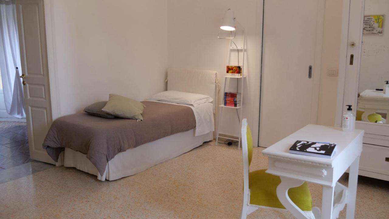 Bianko Ecochic & L'Angolo Di Levante Enna Exteriör bild
